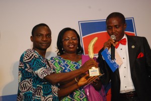 GBENGA SALAU WINNER OF BRAND ADVOCATE OF THE YEAR 2015 (2)