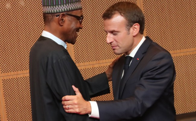 El presidente Buhari saludó la victoria del presidente francés Emmanuel Macron